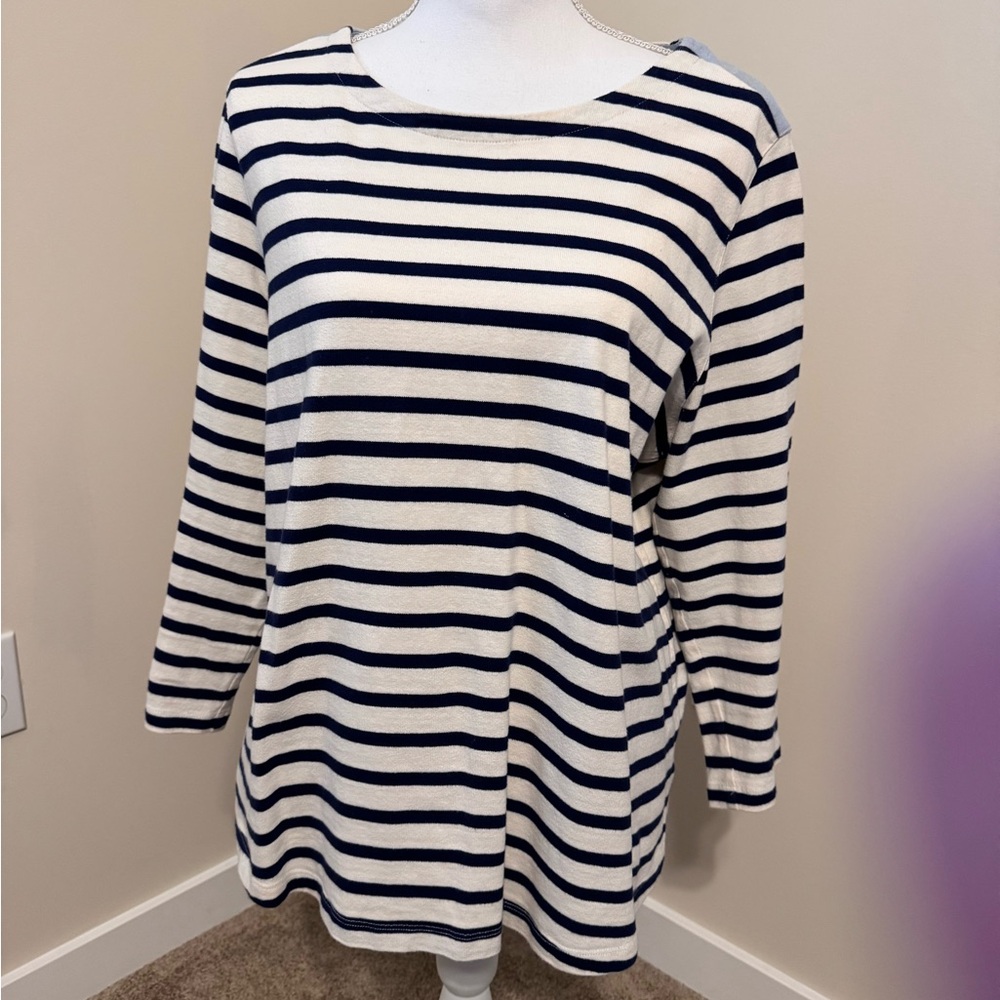 Vineyard Vines Navy and Cream Striped Jersey Top